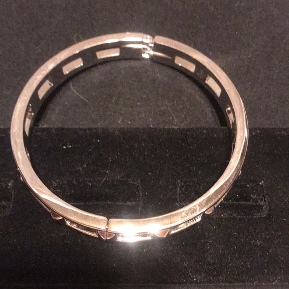 Premier Designs Hinged Bangle - Star Studded - Picture 2 of 3